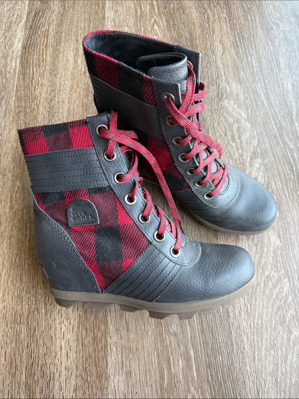 Sorel Lexie Wedge Boots